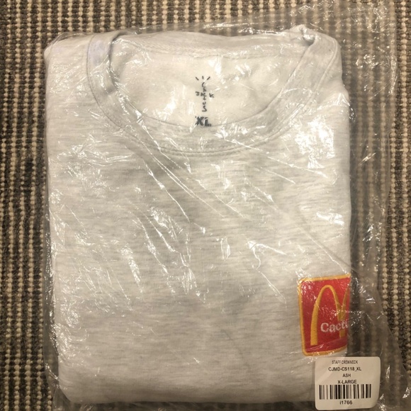 Cactus Jack McDonald’s collab - Picture 3 of 3